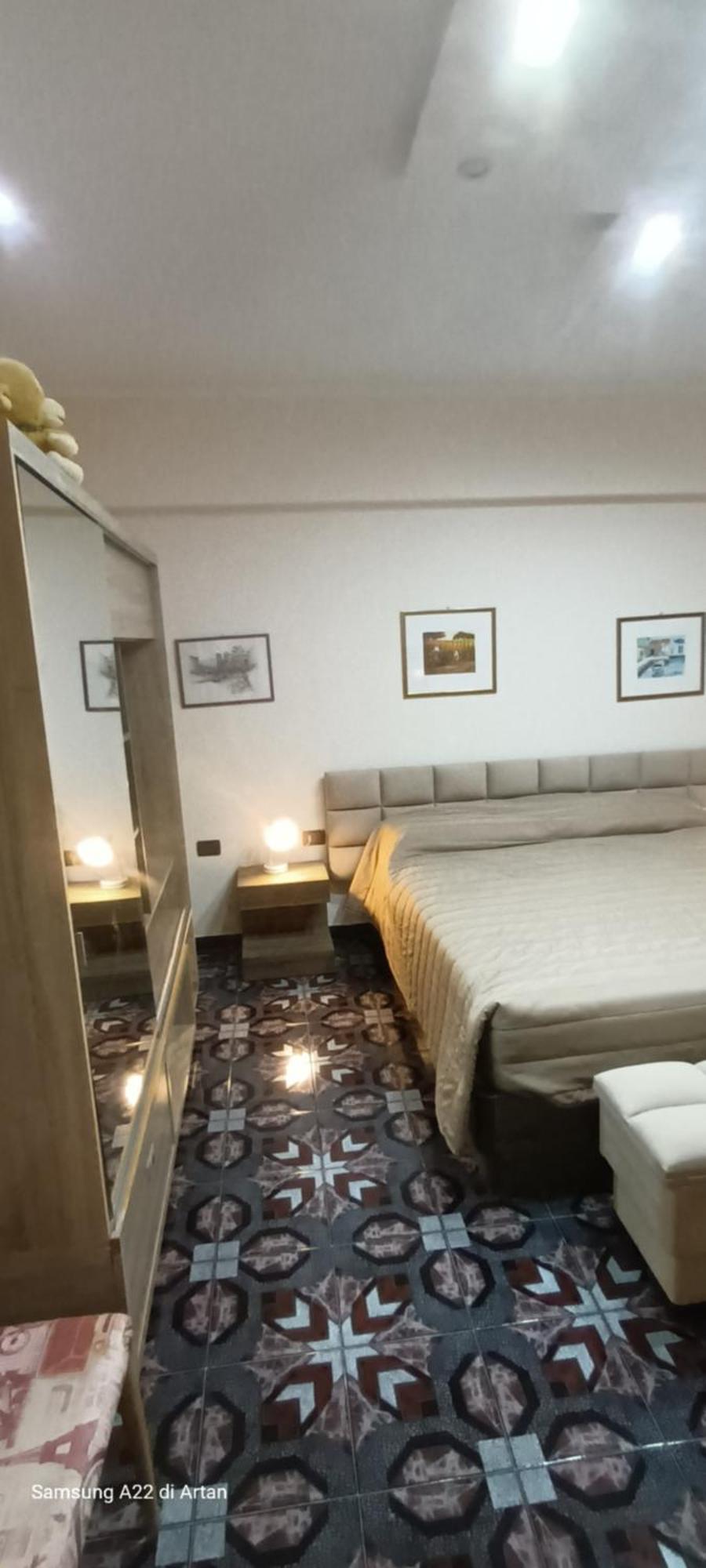 Royal Aparthotel Vlorë Екстериор снимка