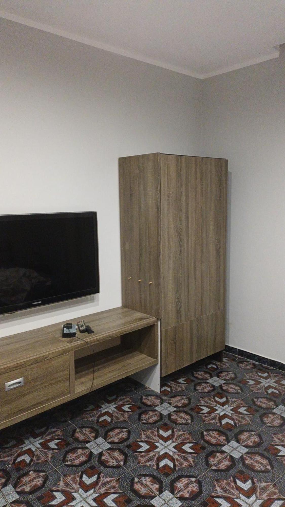 Royal Aparthotel Vlorë Екстериор снимка