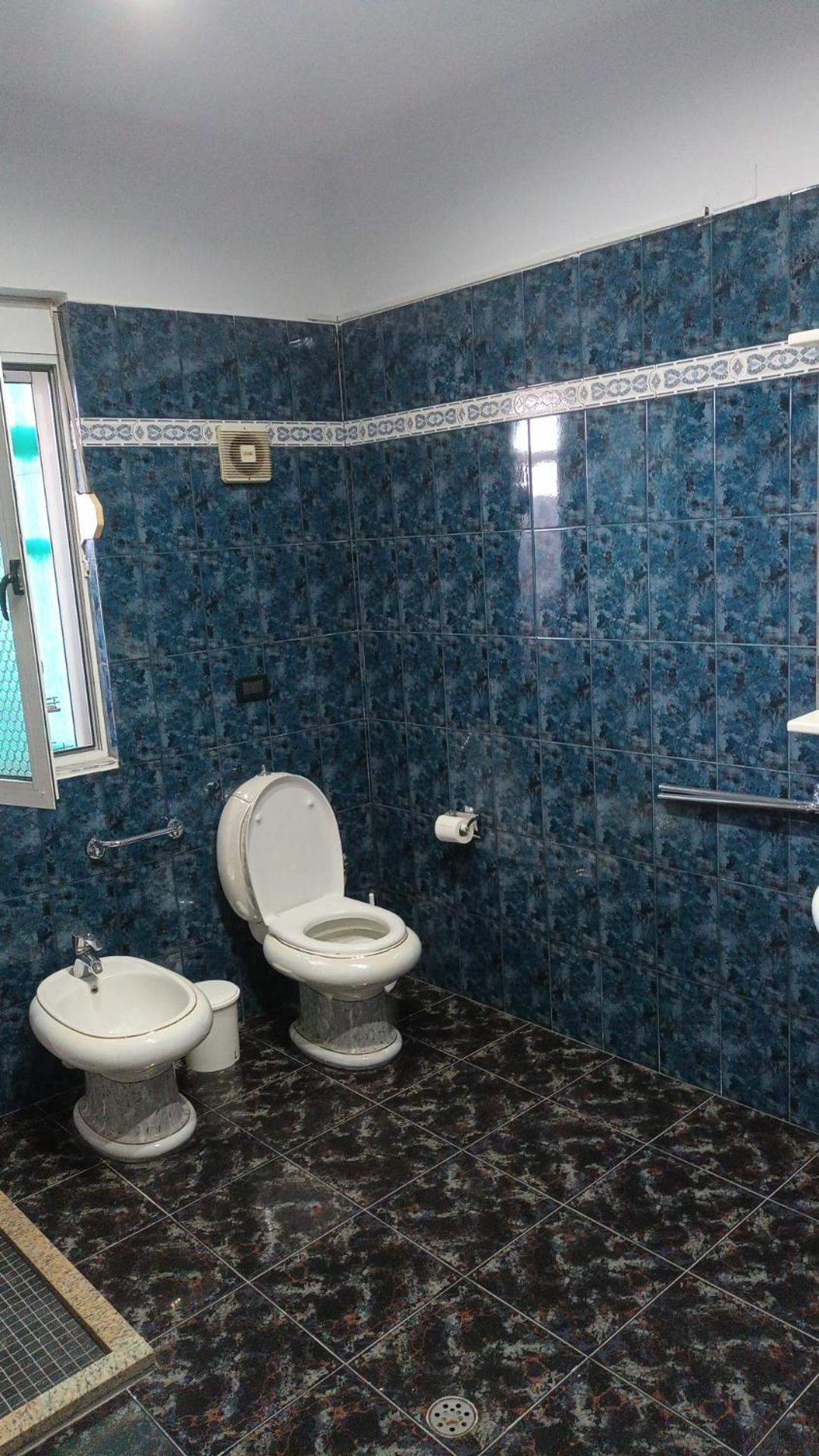 Royal Aparthotel Vlorë Екстериор снимка